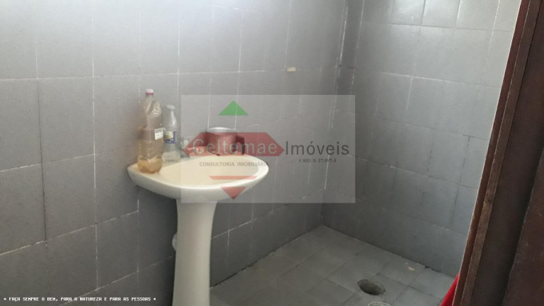 Imagem Casa com 4 Quartos à Venda, 150 m² em Parque Sao Luis - Taubaté Imagem Casa com 4 Quartos à Venda, 150 m² em Parque Sao Luis - Taubaté