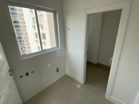 Imagem Apartamento com 3 Quartos à Venda, 112 m² em Centro - Balneário Camboriú