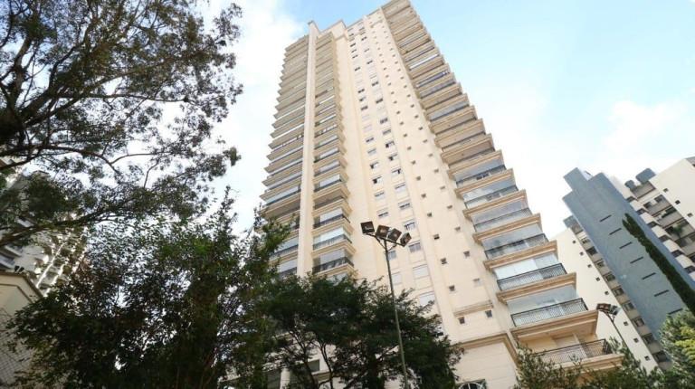 Imagem Apartamento com 4 Quartos à Venda, 401 m² em Vila Suzana - São Paulo Imagem Apartamento com 4 Quartos à Venda, 401 m² em Vila Suzana - São Paulo