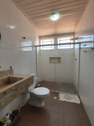 Imagem Casa com 5 Quartos à Venda, 240 m² em Salvador