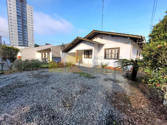 Imagem Casa com 3 Quartos à Venda, 225 m² em água Verde - Blumenau Imagem Casa com 3 Quartos à Venda, 225 m² em água Verde - Blumenau