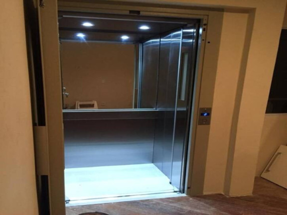 Imagem Casa com 4 Quartos à Venda, 450 m² em Tamboré - Santana De Parnaíba