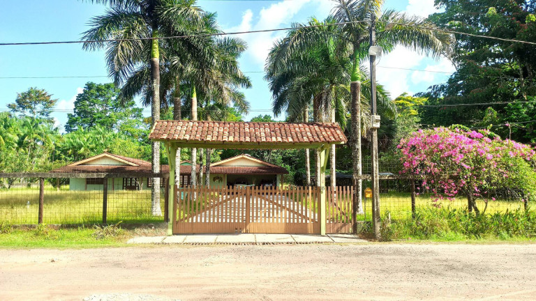 Imagem Casa com 4 Quartos à Venda, 4.200 m² em Benevides Imagem Casa com 4 Quartos à Venda, 4.200 m² em Benevides