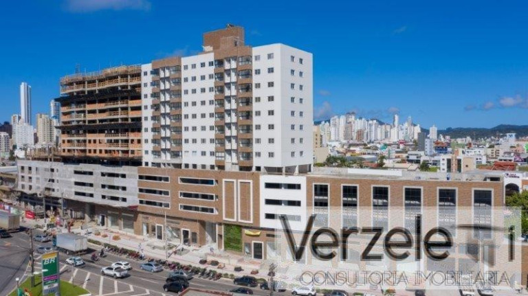 Imagem Apartamento com 3 Quartos à Venda, 179 m² em Estados - Balneário Camboriú Imagem Apartamento com 3 Quartos à Venda, 179 m² em Estados - Balneário Camboriú
