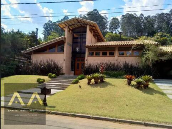 Casa com 4 Quartos para Alugar, 350 m² em Tamboré - Barueri