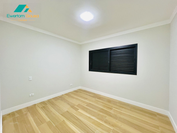Imagem Casa com 3 Quartos à Venda, 275 m² em Rosário - Atibaia Imagem Casa com 3 Quartos à Venda, 275 m² em Rosário - Atibaia