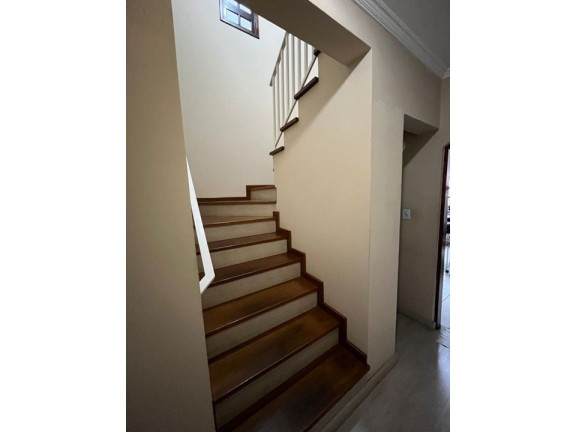 Imagem Sobrado com 3 Quartos à Venda, 200 m² em Jardim Das Flores - Osasco Imagem Sobrado com 3 Quartos à Venda, 200 m² em Jardim Das Flores - Osasco