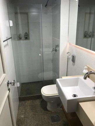 Imagem Imóvel com 4 Quartos à Venda, 140 m² em Icaraí - Niterói Imagem Imóvel com 4 Quartos à Venda, 140 m² em Icaraí - Niterói