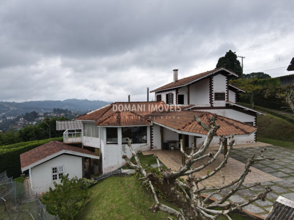 Imagem Casa com 4 Quartos à Venda, 195 m² em Região Do Alto Do Capivari - Campos Do Jordão Imagem Casa com 4 Quartos à Venda, 195 m² em Região Do Alto Do Capivari - Campos Do Jordão
