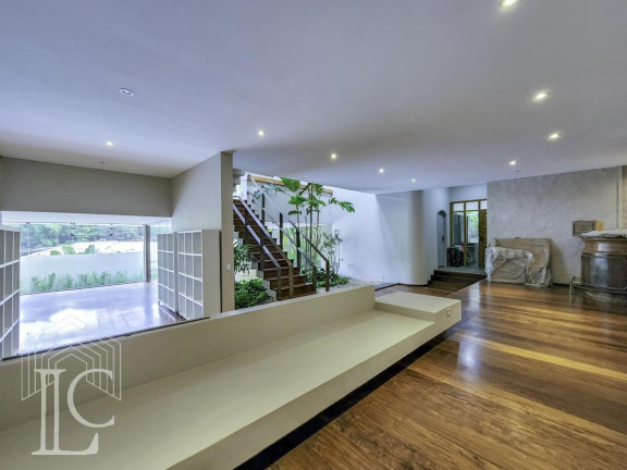 Imagem Casa com 5 Quartos para Alugar, 900 m² em Morumbi - São Paulo Imagem Casa com 5 Quartos para Alugar, 900 m² em Morumbi - São Paulo