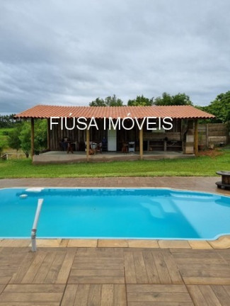 Imagem Imóvel com 4 Quartos à Venda, em Zona Rural - Delfinópolis Imagem Imóvel com 4 Quartos à Venda, em Zona Rural - Delfinópolis