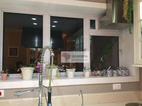 Imagem Cobertura com 3 Quartos à Venda ou Locação, 250 m² em Vila Nova Conceição - São Paulo