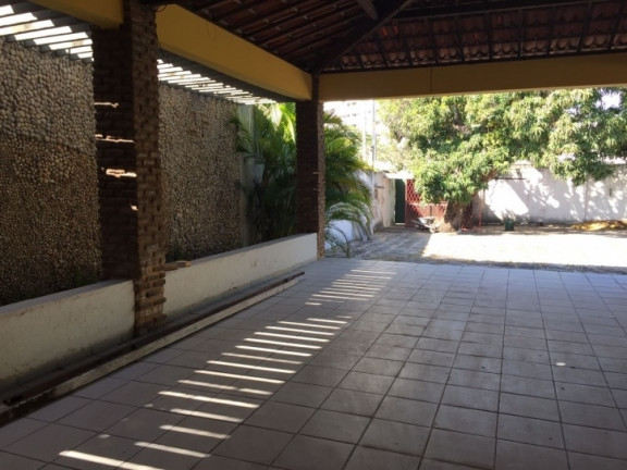 Imagem Casa com 3 Quartos à Venda, 300 m² em Ponta Negra - Natal Imagem Casa com 3 Quartos à Venda, 300 m² em Ponta Negra - Natal