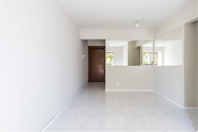 Imagem Imóvel com 2 Quartos à Venda, 58 m² em Jardim Carvalho - Porto Alegre Imagem Imóvel com 2 Quartos à Venda, 58 m² em Jardim Carvalho - Porto Alegre