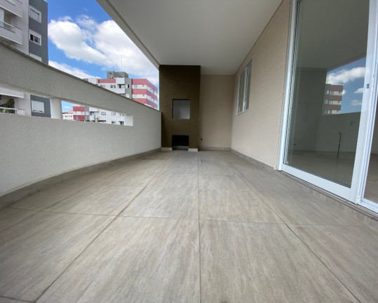 Imagem Imóvel com 3 Quartos à Venda, 208 m² em América - Joinville