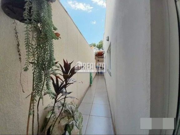 Imagem Casa com 3 Quartos à Venda, 250 m² em Nossa Senhora Da Abadia - Uberaba Imagem Casa com 3 Quartos à Venda, 250 m² em Nossa Senhora Da Abadia - Uberaba