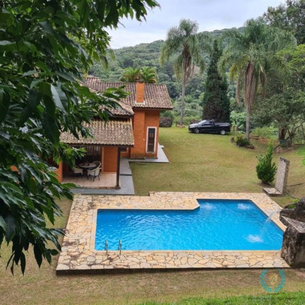 Imagem Chácara com 3 Quartos à Venda, 250 m² em Centro (canguera) - São Roque Imagem Chácara com 3 Quartos à Venda, 250 m² em Centro (canguera) - São Roque