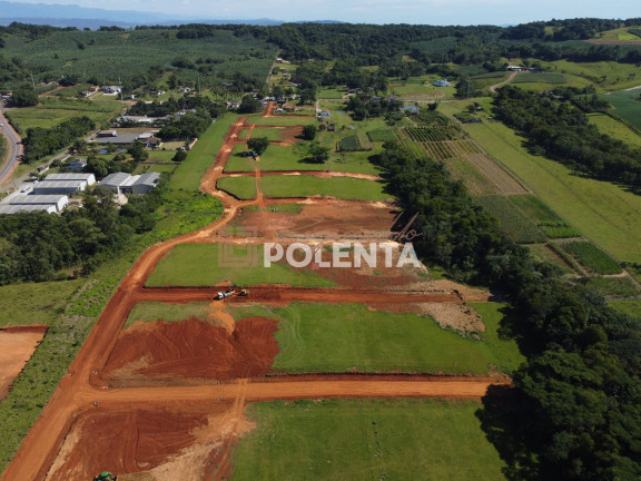 Terreno à Venda,  em Dagostin - Criciúma
