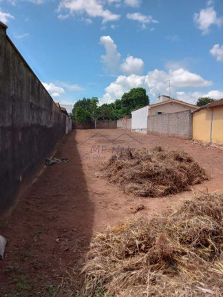 Imagem Terreno à Venda, 480 m² em Jardim Olímpio Felício - Pirassununga Imagem Terreno à Venda, 480 m² em Jardim Olímpio Felício - Pirassununga