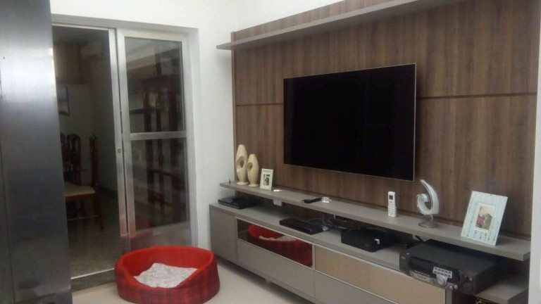Imagem Sobrado com 4 Quartos à Venda, 238 m² em Planalto Paulista - São Paulo