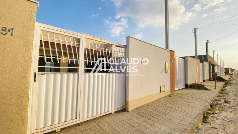 Imagem Casa com 1 Quarto à Venda, 58 m² em Campo Limpo - Feira De Santana Imagem Casa com 1 Quarto à Venda, 58 m² em Campo Limpo - Feira De Santana