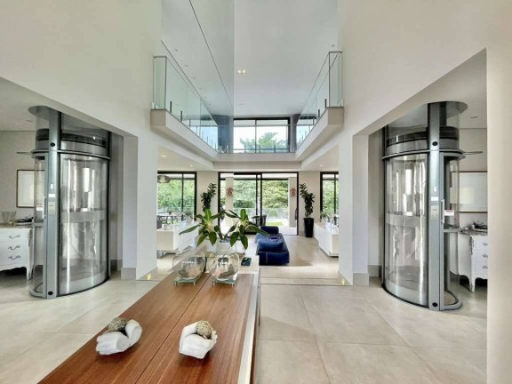 Imagem Casa com 4 Quartos à Venda, 513 m² em Granja Viana - Carapicuíba Imagem Casa com 4 Quartos à Venda, 513 m² em Granja Viana - Carapicuíba