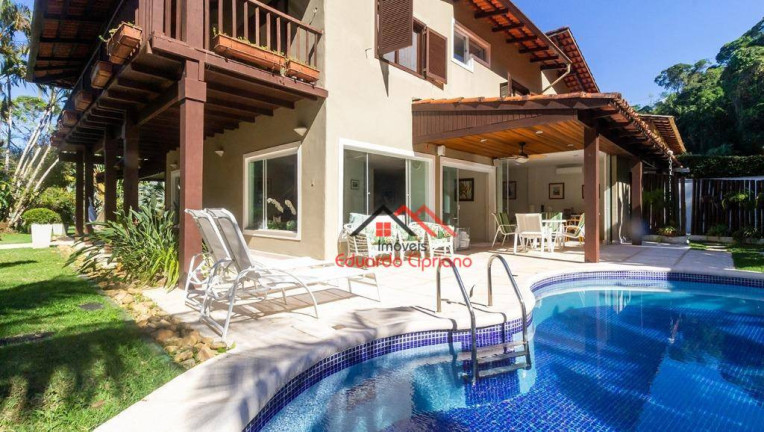 Imagem Casa com 5 Quartos à Venda, 440 m² em Massaguaçu - Caraguatatuba