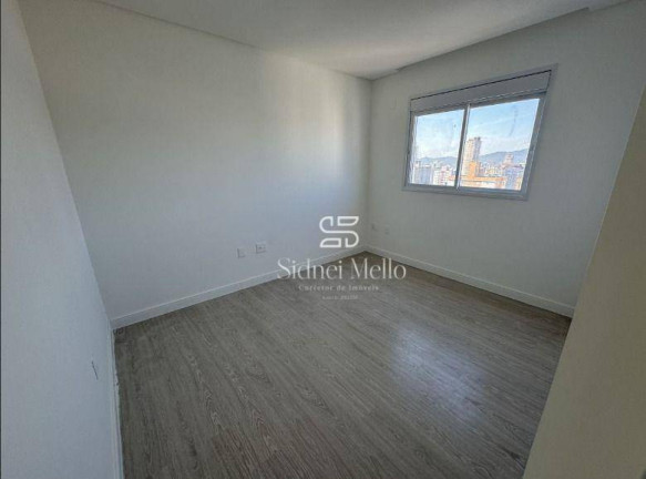 Imagem Cobertura com 4 Quartos à Venda, 296 m² em Meia Praia - Itapema