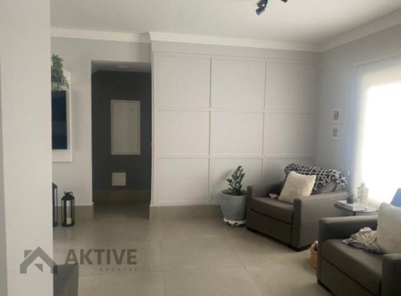 Imagem Casa de Condomínio com 4 Quartos à Venda, 176 m² em Vila Santo Antonio De Carapicuiba - Cotia Imagem Casa de Condomínio com 4 Quartos à Venda, 176 m² em Vila Santo Antonio De Carapicuiba - Cotia