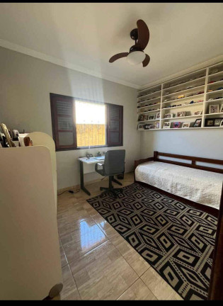 Imagem Casa com 4 Quartos à Venda, 169 m² em Ponte Dos Leites - Araruama Imagem Casa com 4 Quartos à Venda, 169 m² em Ponte Dos Leites - Araruama