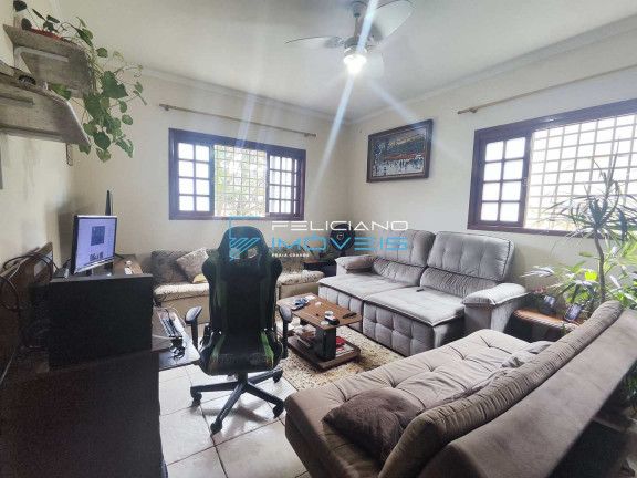 Imagem Casa com 3 Quartos à Venda, 135 m² em Balneário Maracanã - Praia Grande Imagem Casa com 3 Quartos à Venda, 135 m² em Balneário Maracanã - Praia Grande