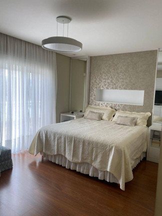 Imagem Casa com 4 Quartos à Venda, 300 m² em Alphaville - Santana De Parnaíba Imagem Casa com 4 Quartos à Venda, 300 m² em Alphaville - Santana De Parnaíba