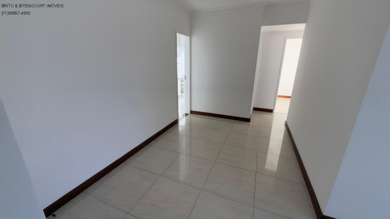 Imagem Imóvel com 3 Quartos à Venda, 75 m² em Imbuí - Salvador