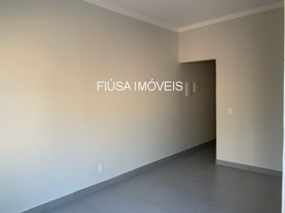 Imagem Casa com 3 Quartos à Venda, em Sumarezinho - Ribeirão Preto Imagem Casa com 3 Quartos à Venda, em Sumarezinho - Ribeirão Preto