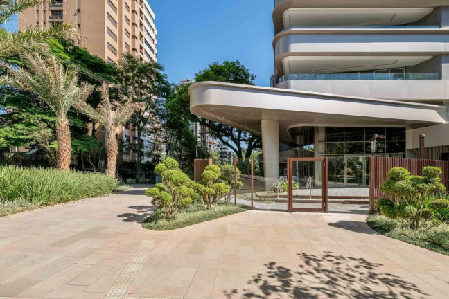 Imagem Imóvel com 4 Quartos à Venda, 378 m² em Bela Vista - Porto Alegre Imagem Imóvel com 4 Quartos à Venda, 378 m² em Bela Vista - Porto Alegre