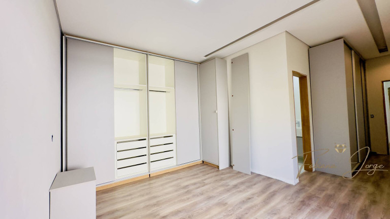 Casa com 3 Quartos à Venda, 300 m² em Jardim São Marcos - Valinhos