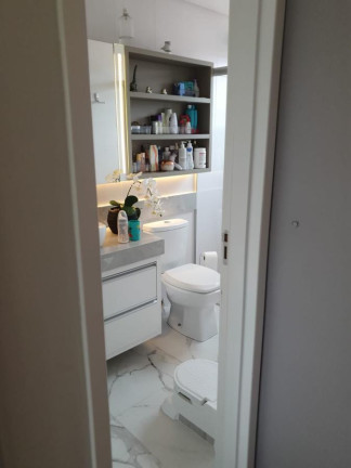 Imagem Casa com 3 Quartos à Venda, 145 m²em Xaxim - Curitiba