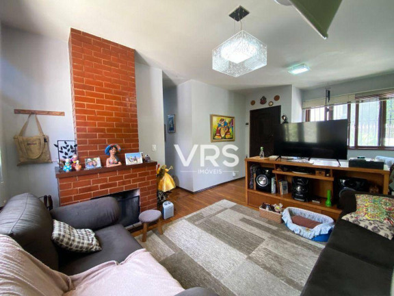 Imagem Casa com 4 Quartos à Venda, 180 m² em Carlos Guinle - Teresópolis Imagem Casa com 4 Quartos à Venda, 180 m² em Carlos Guinle - Teresópolis