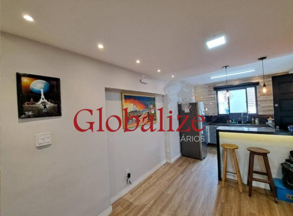 Imagem Imóvel com 3 Quartos à Venda, 140 m² em Vila Mathias - Santos
