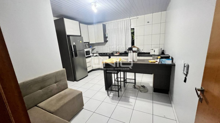 Imagem Casa com 3 Quartos à Venda, 150 m² em Cadorin - Pato Branco Imagem Casa com 3 Quartos à Venda, 150 m² em Cadorin - Pato Branco