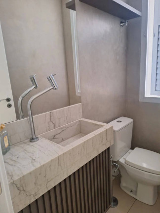 Imagem Apartamento com 3 Quartos para Alugar, 136 m² em Centro - Balneário Camboriú