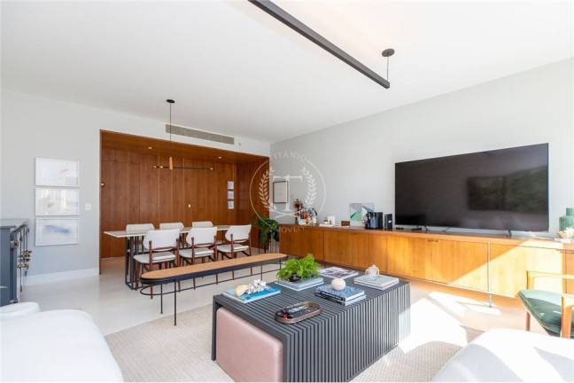 Imagem Apartamento com 2 Quartos à Venda, 117 m² em Itaim Bibi - São Paulo