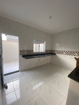 Imagem Casa com 2 Quartos à Venda, 85 m² em Vila Atlântica - Mongaguá Imagem Casa com 2 Quartos à Venda, 85 m² em Vila Atlântica - Mongaguá