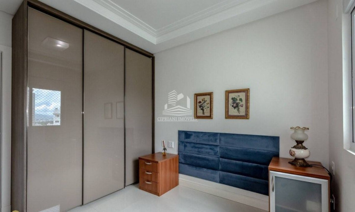 Imagem Apartamento com 4 Quartos à Venda, 180 m² em Centro - Balneário Camboriú