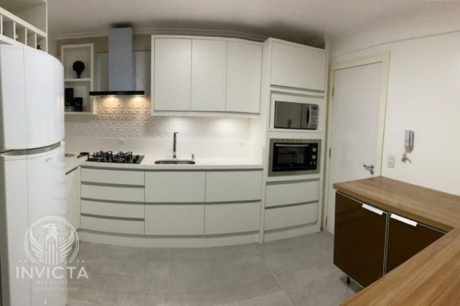 Imagem Apartamento com 3 Quartos à Venda, 154 m² em Centro - Balneário Camboriú Imagem Apartamento com 3 Quartos à Venda, 154 m² em Centro - Balneário Camboriú