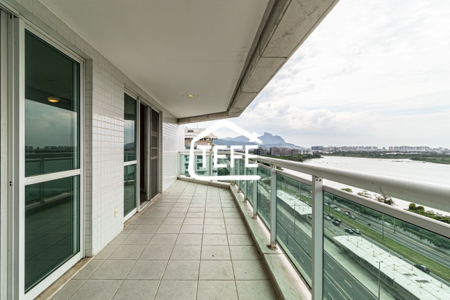 Imagem Cobertura com 4 Quartos à Venda, 318 m² em Jacarepaguá - Rio De Janeiro