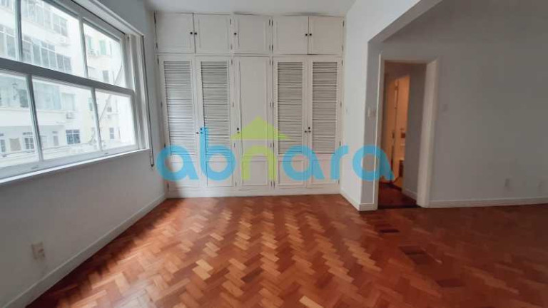 Imagem Apartamento com 3 Quartos à Venda, 223 m² em Copacabana - Rio De Janeiro