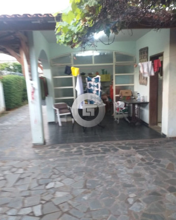 Imagem Casa com 3 Quartos à Venda, 360 m² em Todos Os Santos - Montes Claros Imagem Casa com 3 Quartos à Venda, 360 m² em Todos Os Santos - Montes Claros