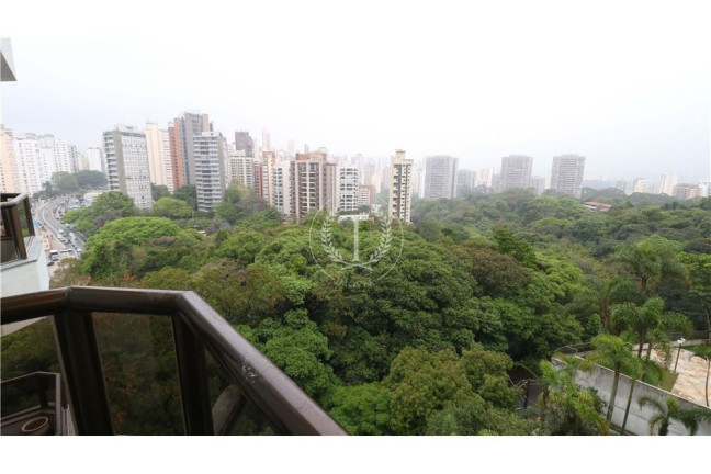 Imagem Apartamento com 3 Quartos à Venda, 189 m² em Vila Suzana - São Paulo Imagem Apartamento com 3 Quartos à Venda, 189 m² em Vila Suzana - São Paulo