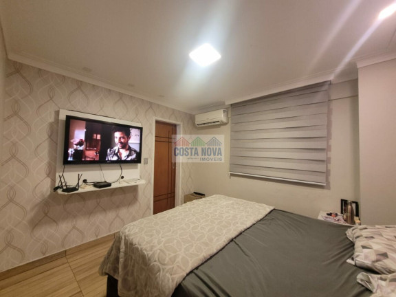 Imagem Apartamento com 3 Quartos à Venda, 130 m²